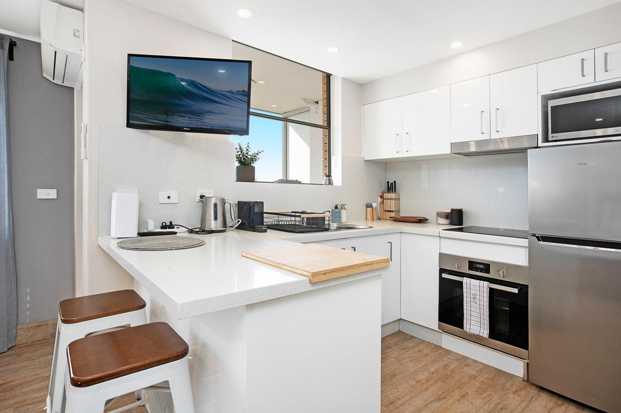 Apartment Bondi With Views From Rooftop Pool